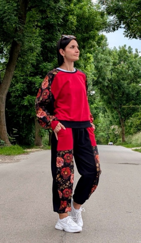 Bluza Butterfly NIGHT GARDEN MALINA
