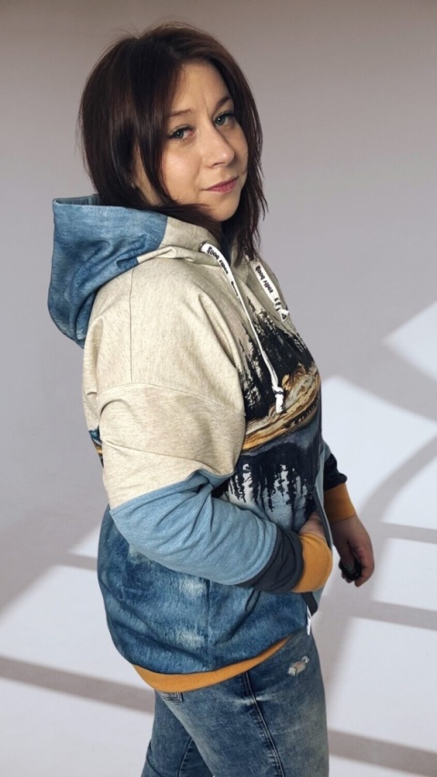 Bluza Dresowa Oversize QUIET LAKE