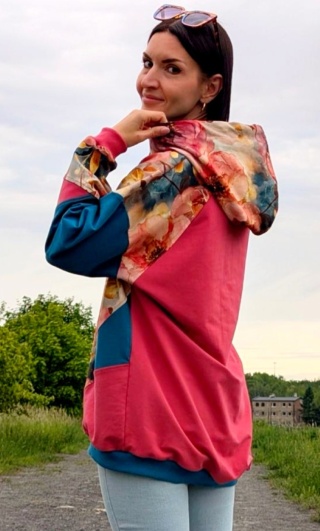 Oversize BLOOM
