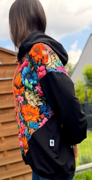 Oversize ORANGE GARDEN