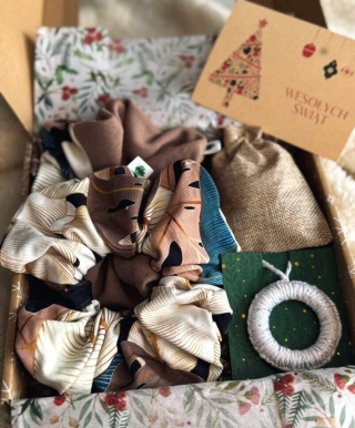 Box Prezentowy - Scrunchie maxi Monster BEIGE