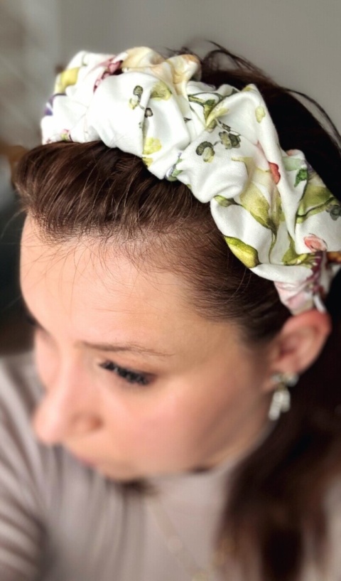 Box Prezentowy - Opaska marszczona Meadow WHITE