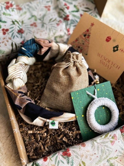 Box Prezentowy - Opaska marszczona Monster BEIGE