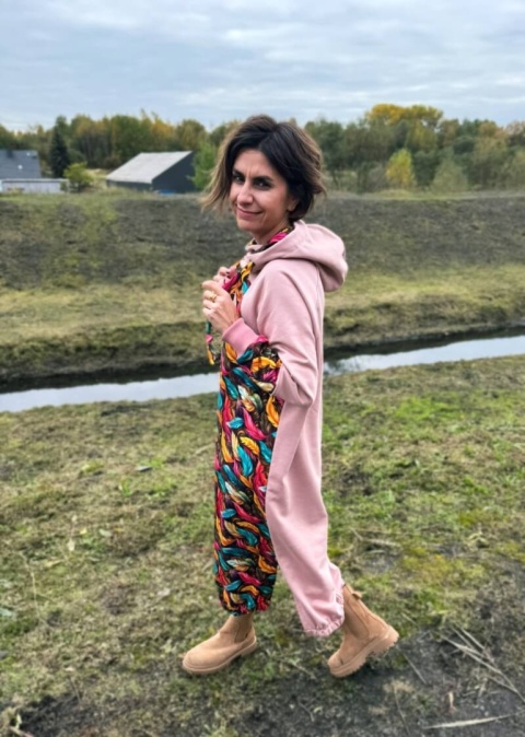 Sukienka bawełniana NOTHING MOORE rose